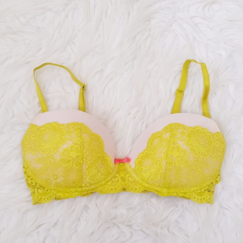 VS Dream Angels Wireless Lined Demi Bra